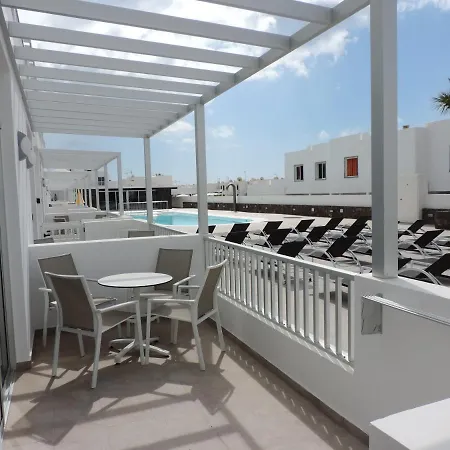 Gracioseros 106- 2 Bed-gr Floor-ac-uk Tv-wifi Daire Puerto del Carmen (Lanzarote)